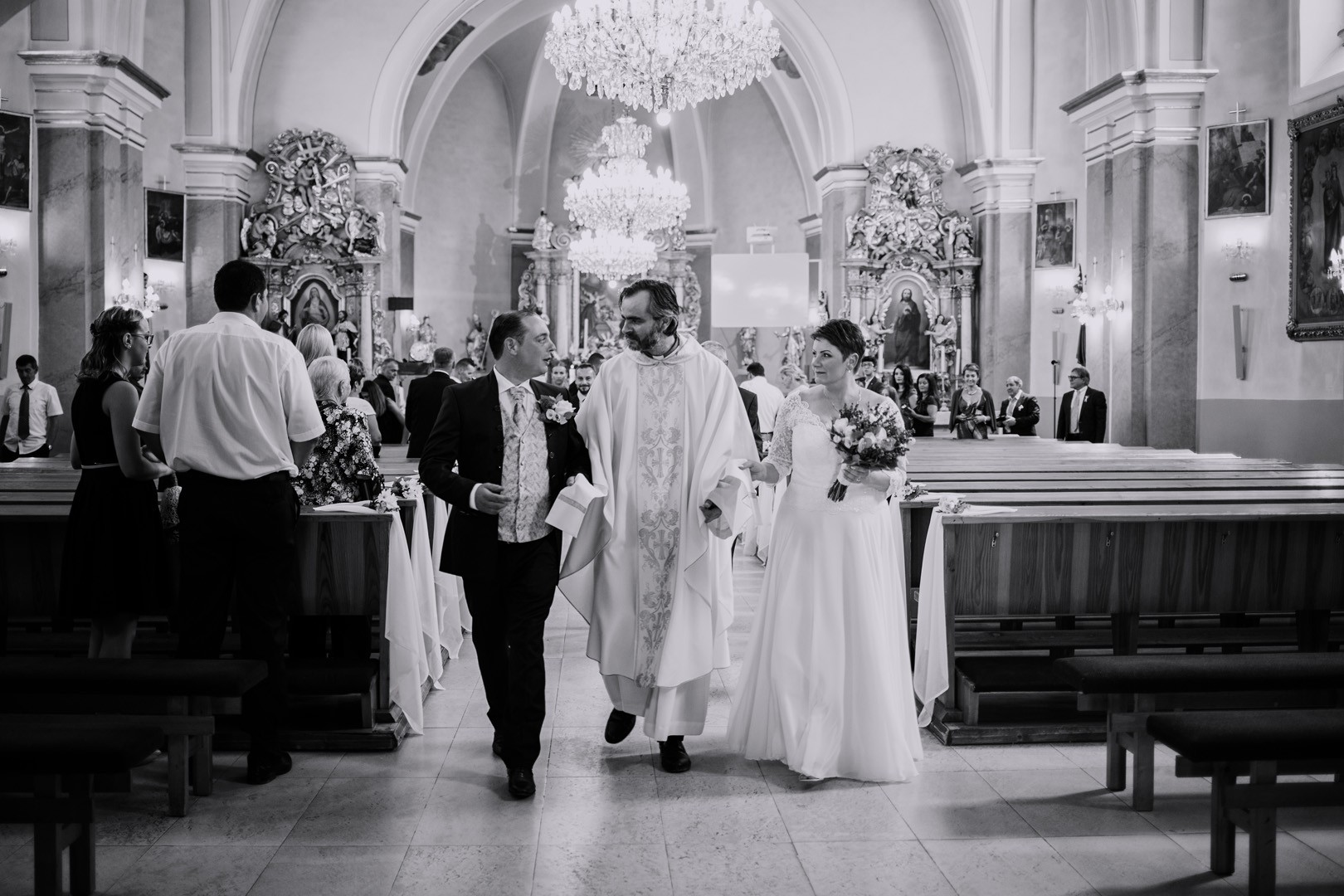 Wedding photos from the Slovak-Italian wedding of Mirka and Baldy in the beautiful surroundings of the Gbeľany Manor House - 0111.jpg