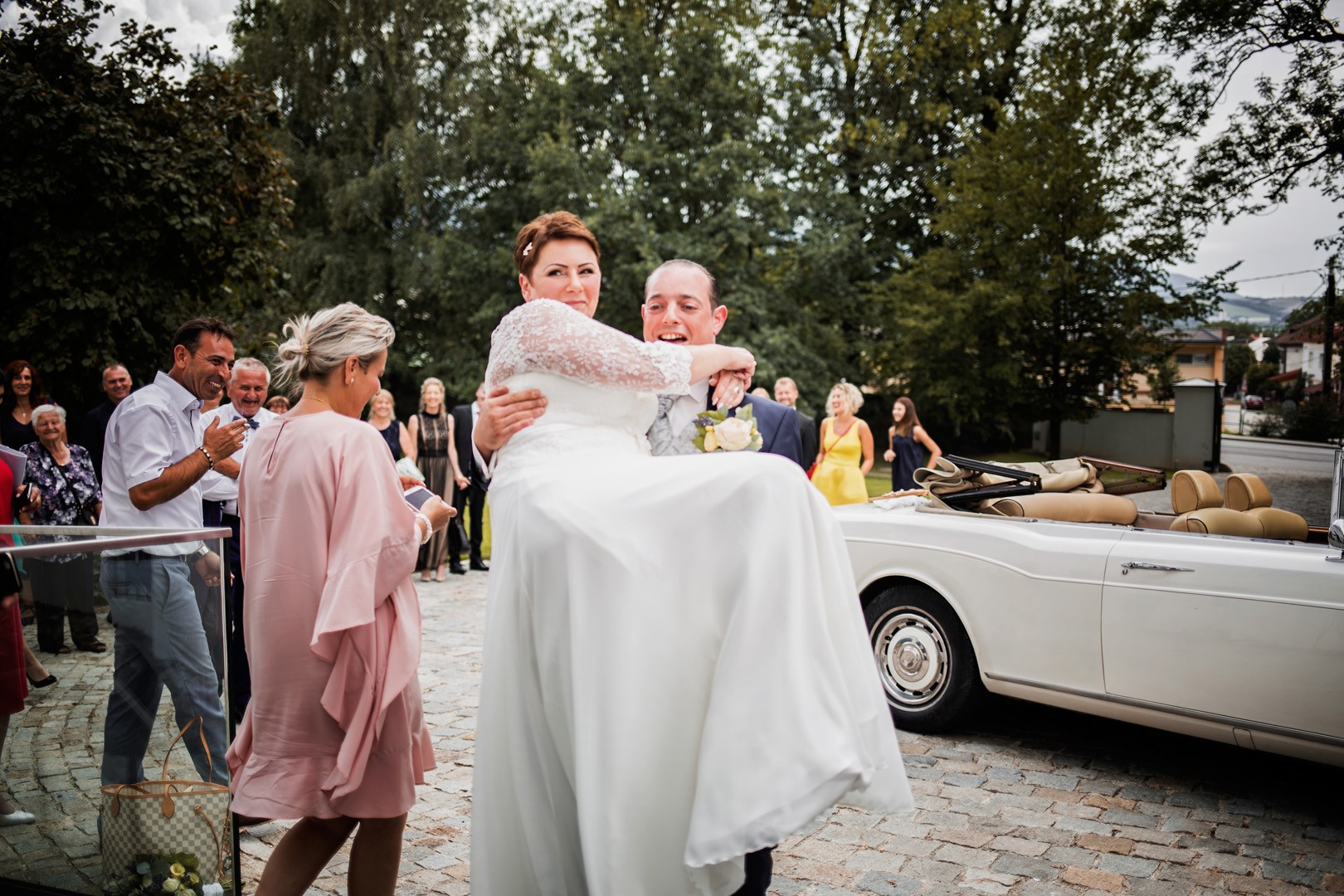 Wedding photos from the Slovak-Italian wedding of Mirka and Baldy in the beautiful surroundings of the Gbeľany Manor House - 0217.jpg
