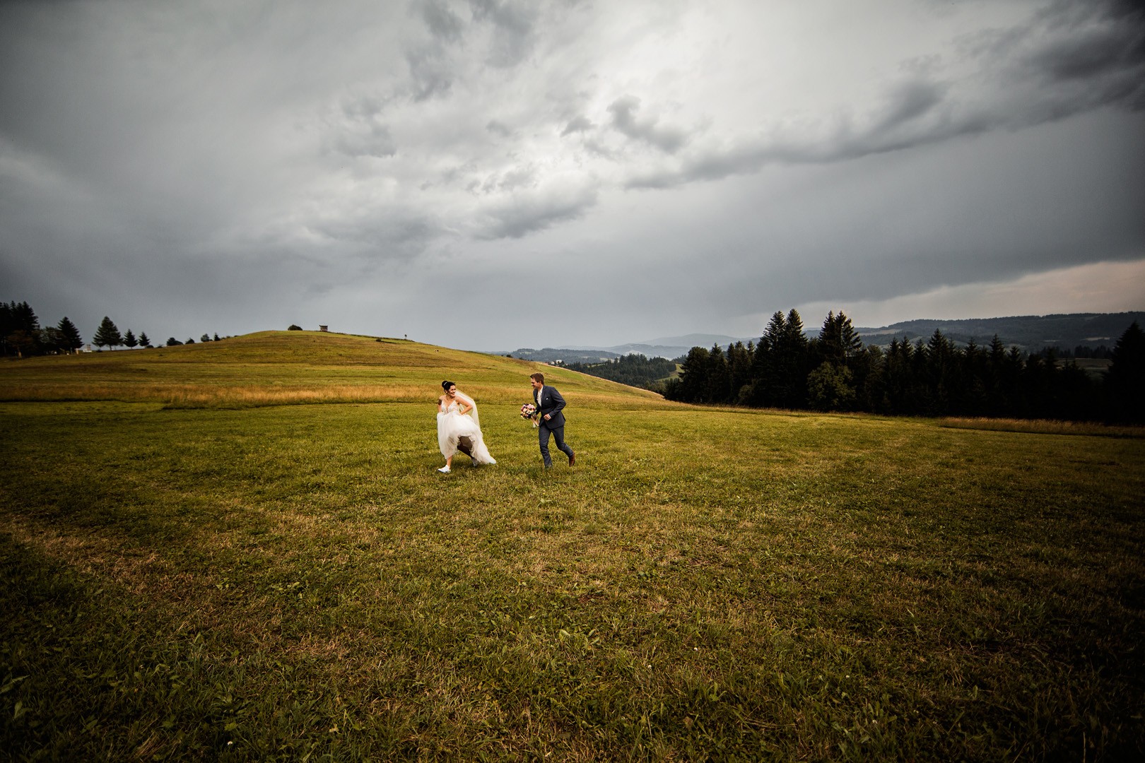 Wedding photos of Lenka and Jarko wedding day - 0462.jpg