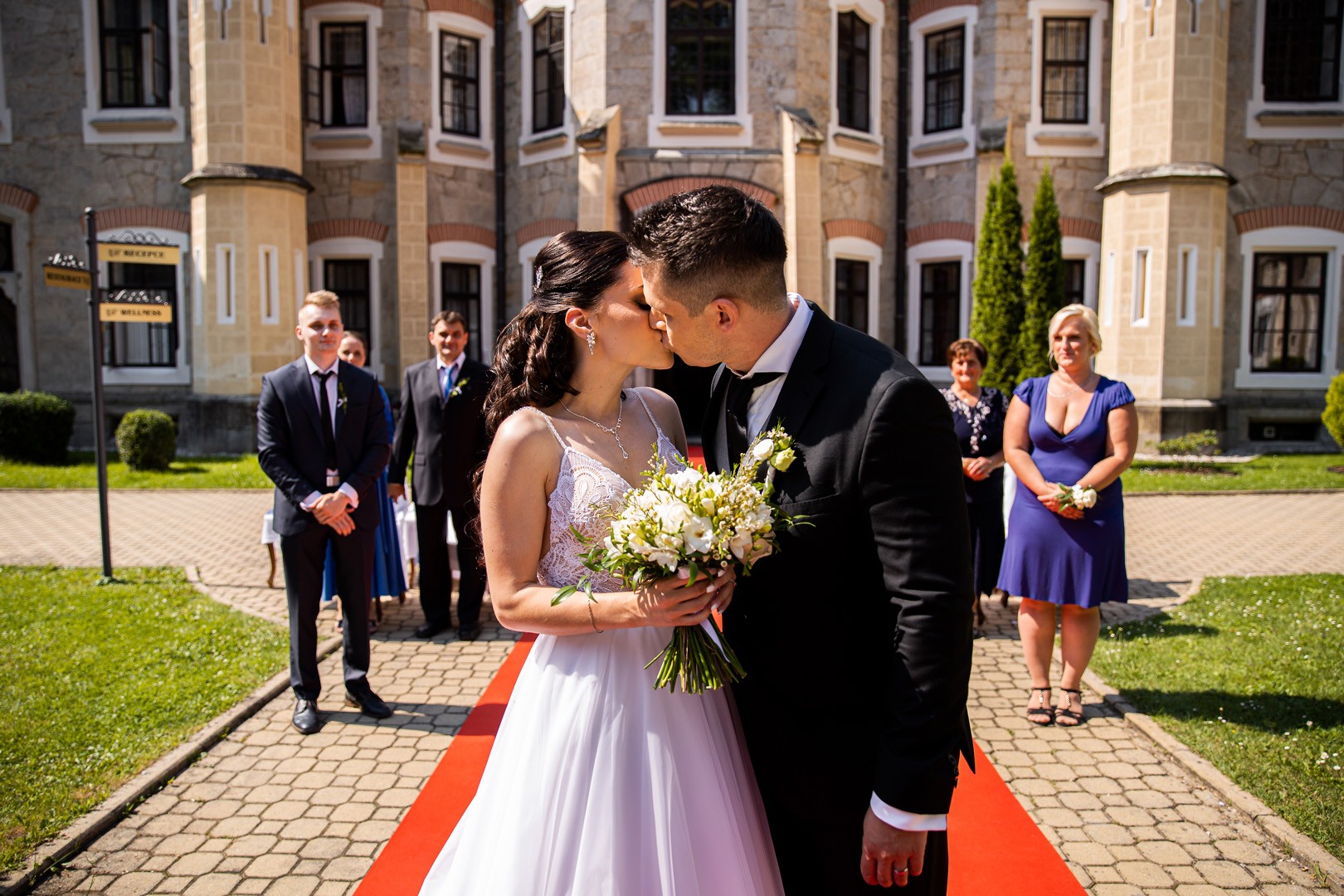 Picturesque dream wedding of Kloudy & Michal in Hluboká nad Vltavou. - 0167.jpg