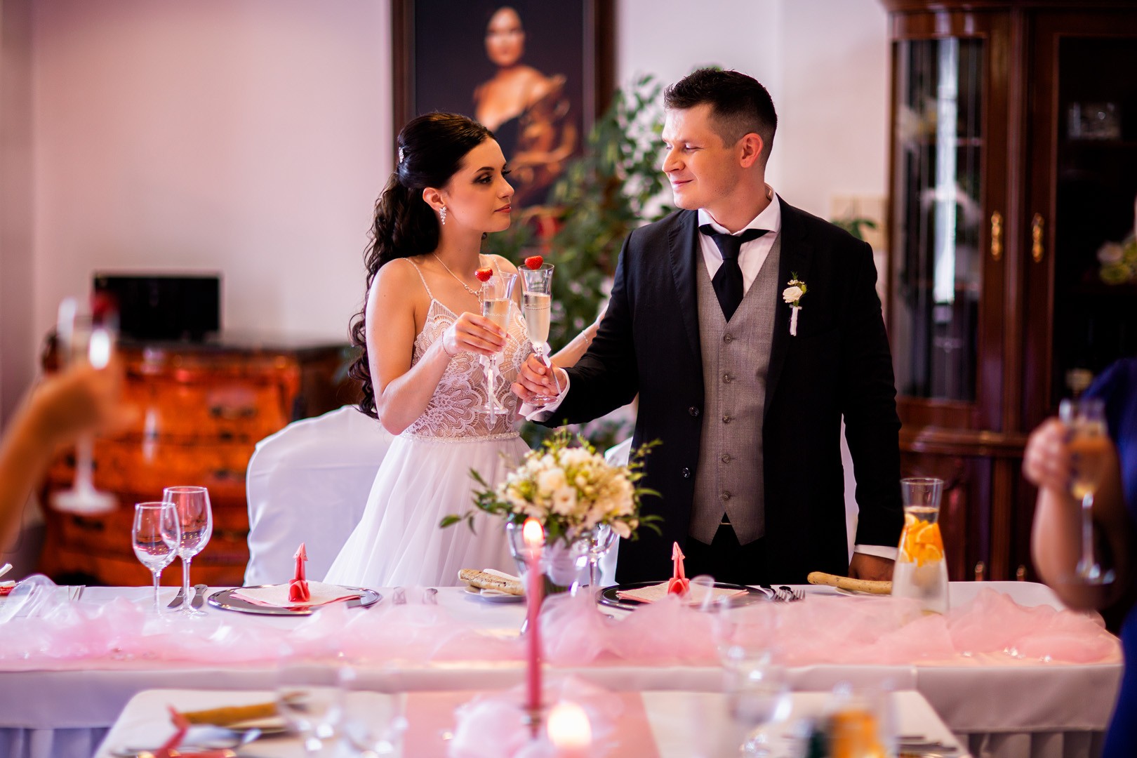Picturesque dream wedding of Kloudy & Michal in Hluboká nad Vltavou. - 0282.jpg