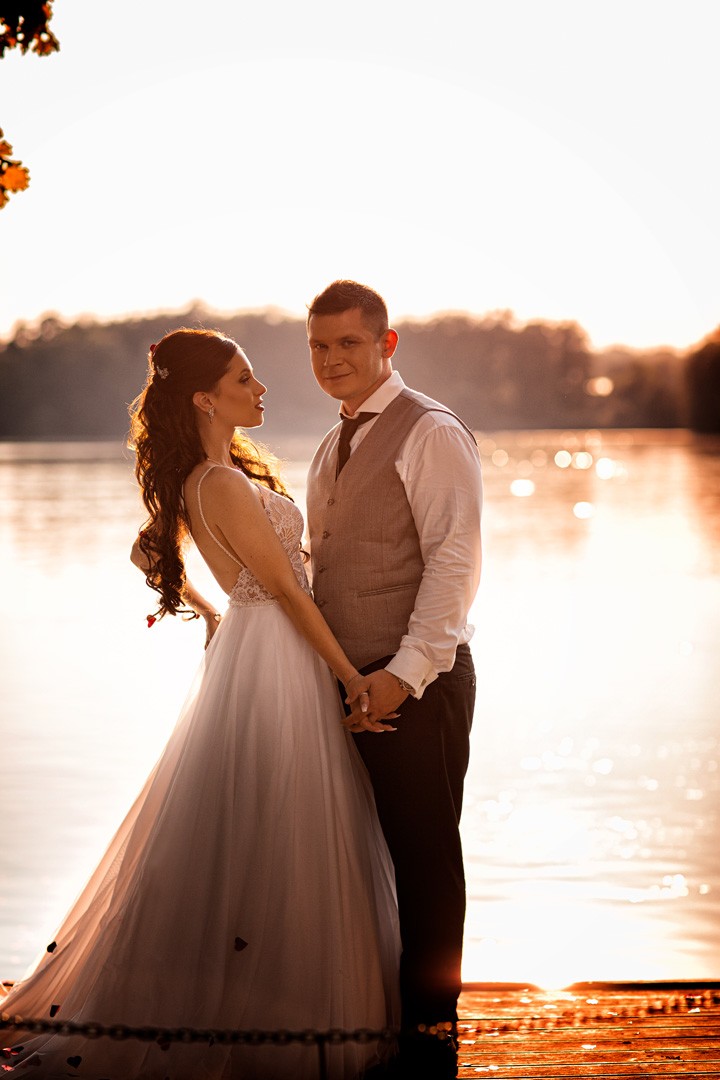 Picturesque dream wedding of Kloudy & Michal in Hluboká nad Vltavou. - 0410.jpg