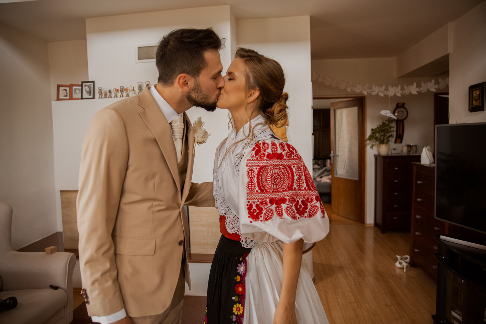 The beautiful wedding of Zuzka and Matúš - 0189.jpg