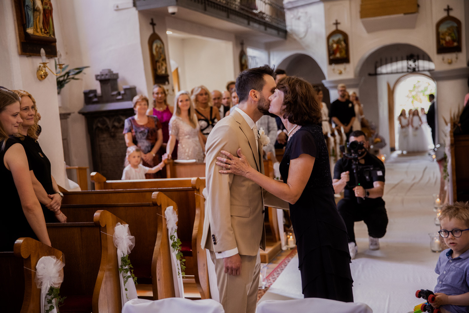 The beautiful wedding of Zuzka and Matúš - 0225.jpg