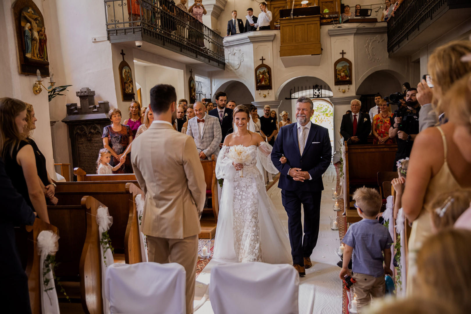 The beautiful wedding of Zuzka and Matúš - 0233.jpg