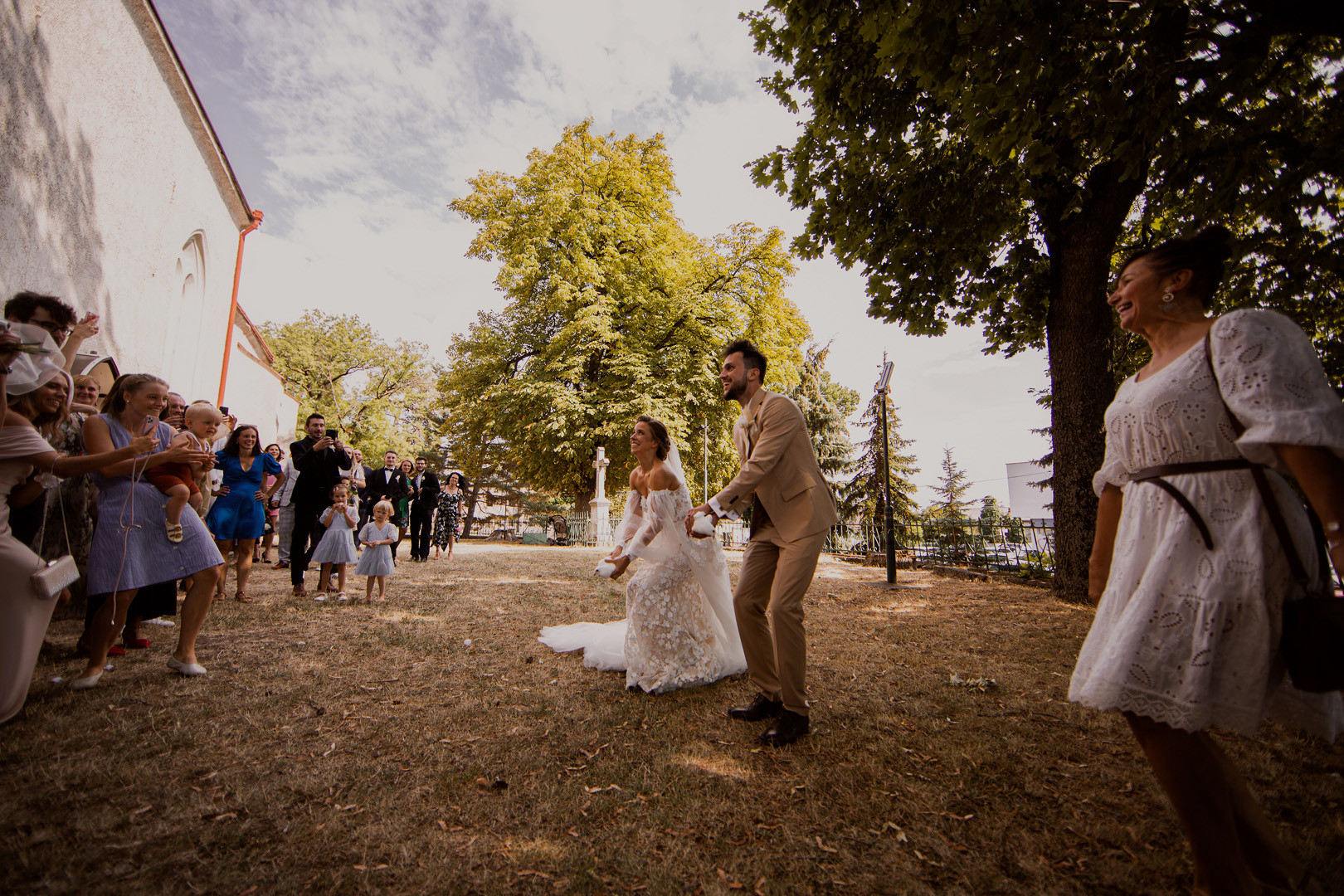 The beautiful wedding of Zuzka and Matúš - 0319.jpg