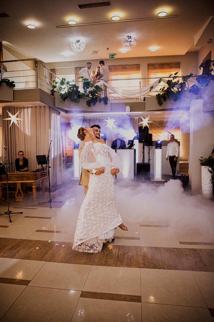 The beautiful wedding of Zuzka and Matúš - 0534.jpg