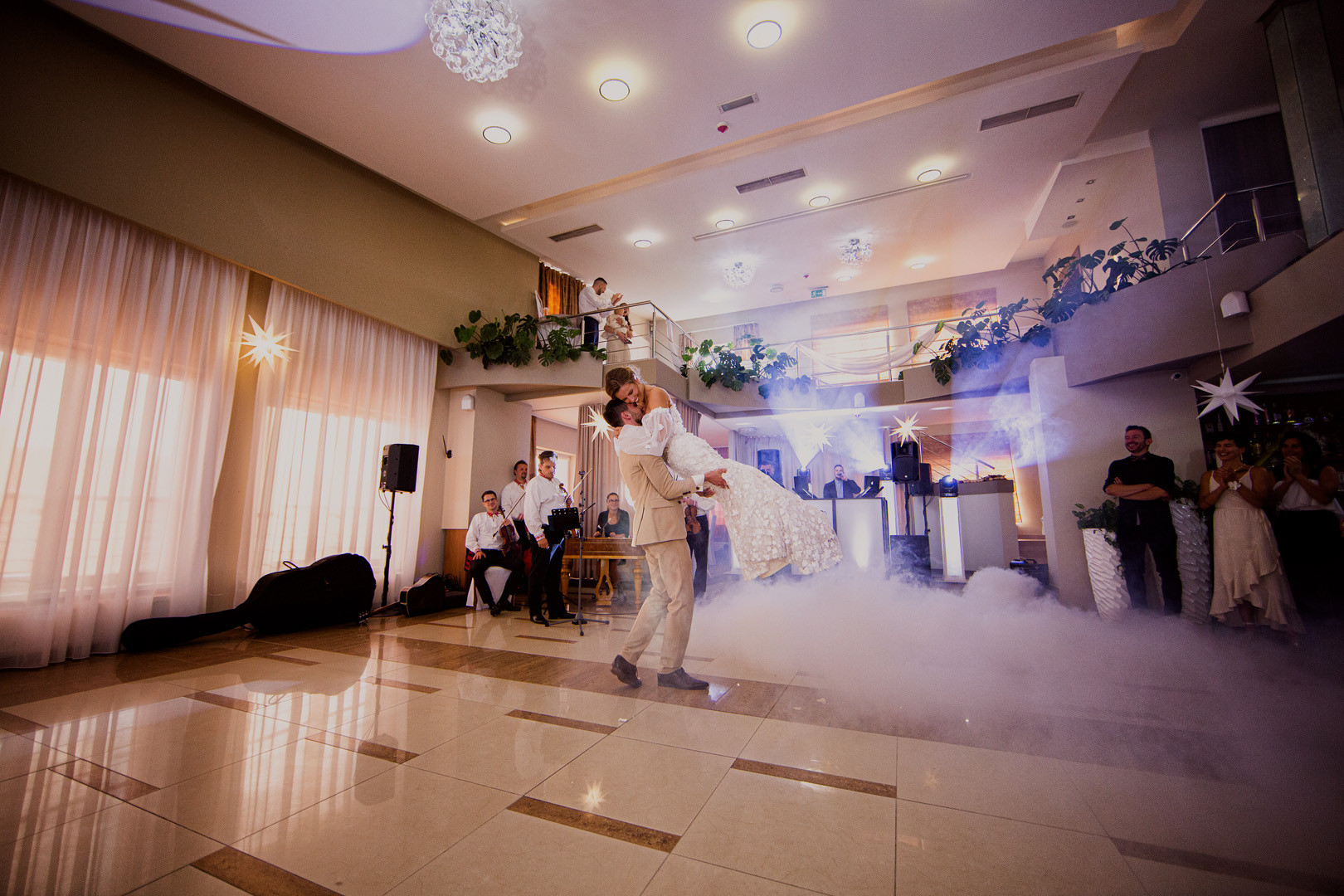 The beautiful wedding of Zuzka and Matúš - 0550.jpg