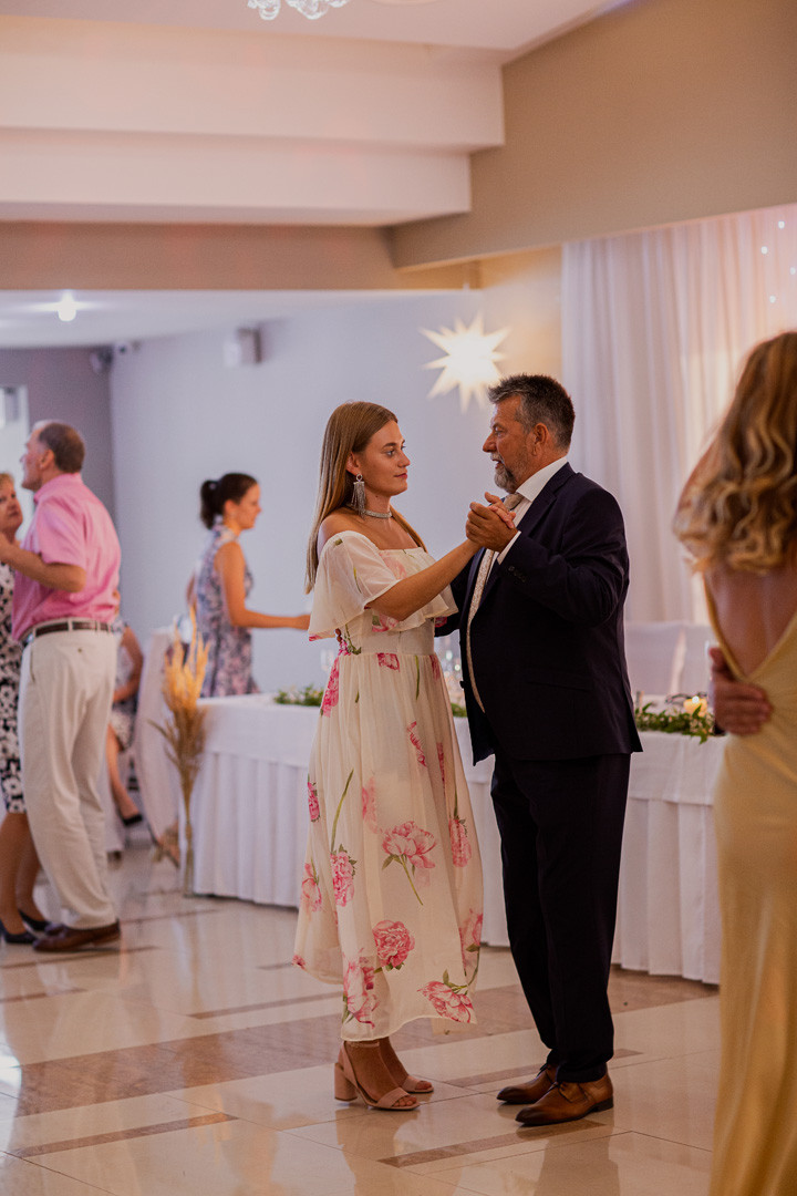 The beautiful wedding of Zuzka and Matúš - 0572.jpg