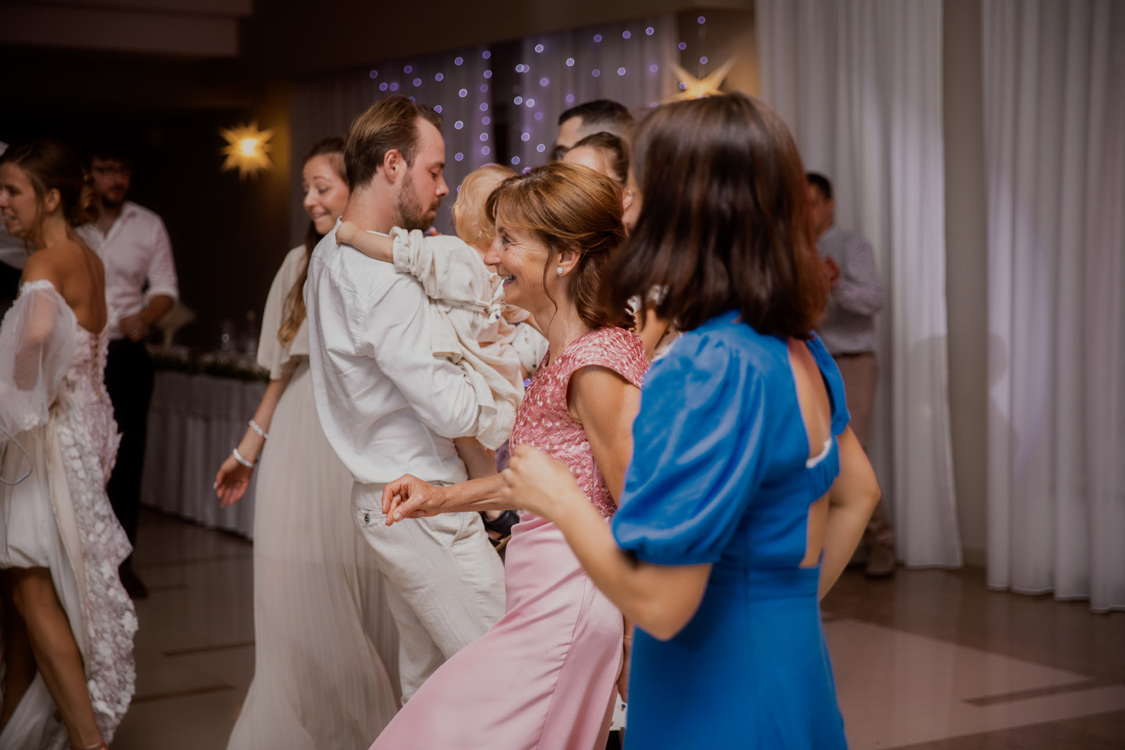 The beautiful wedding of Zuzka and Matúš - 0660.jpg