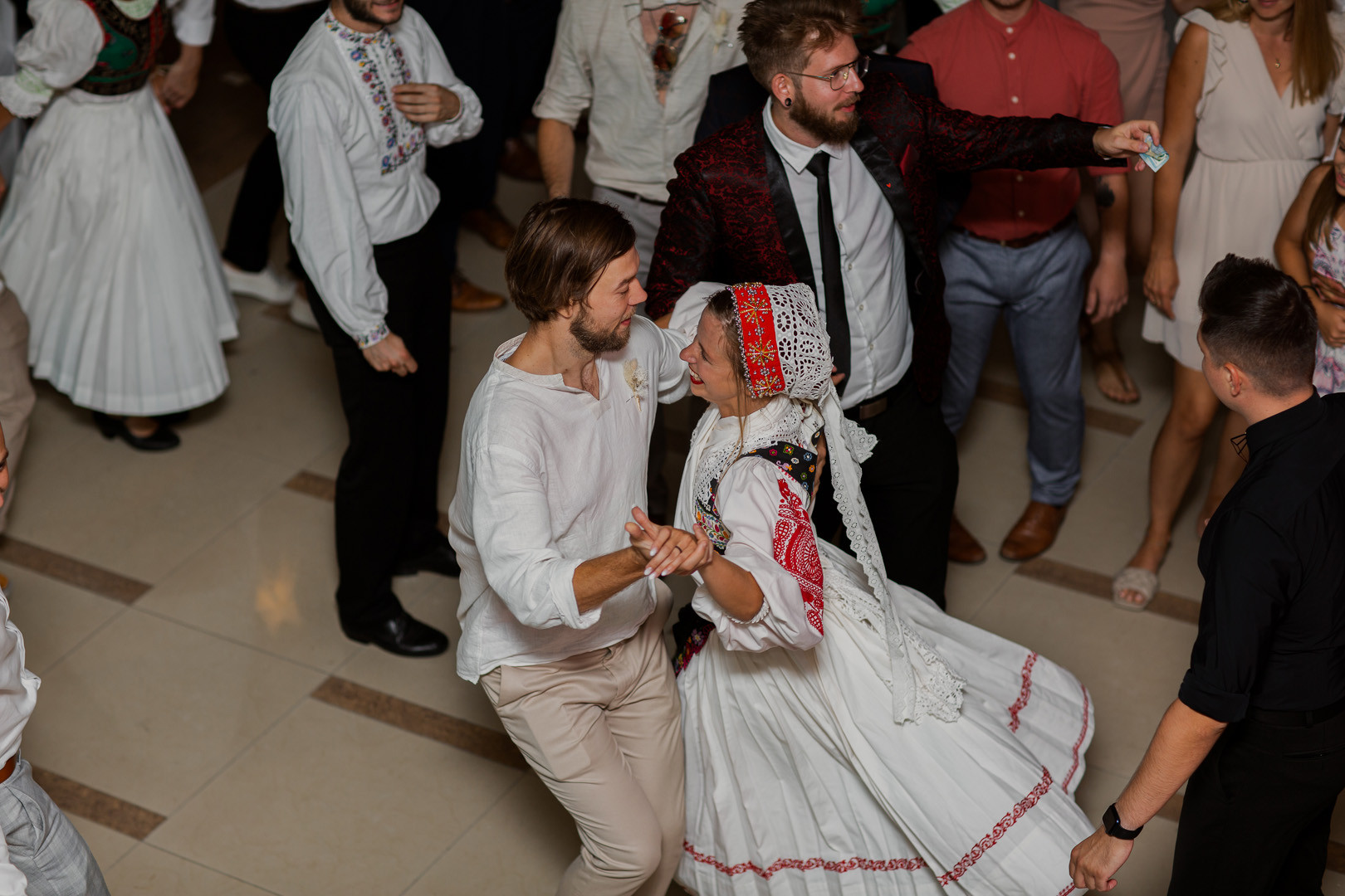 The beautiful wedding of Zuzka and Matúš - 0768.jpg