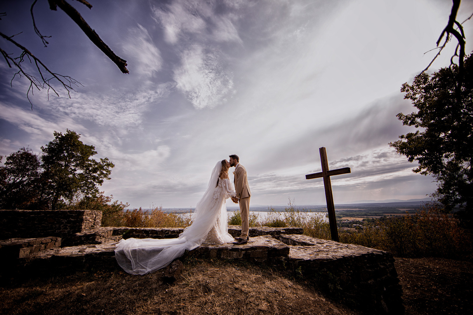 The beautiful wedding of Zuzka and Matúš - 0828.jpg