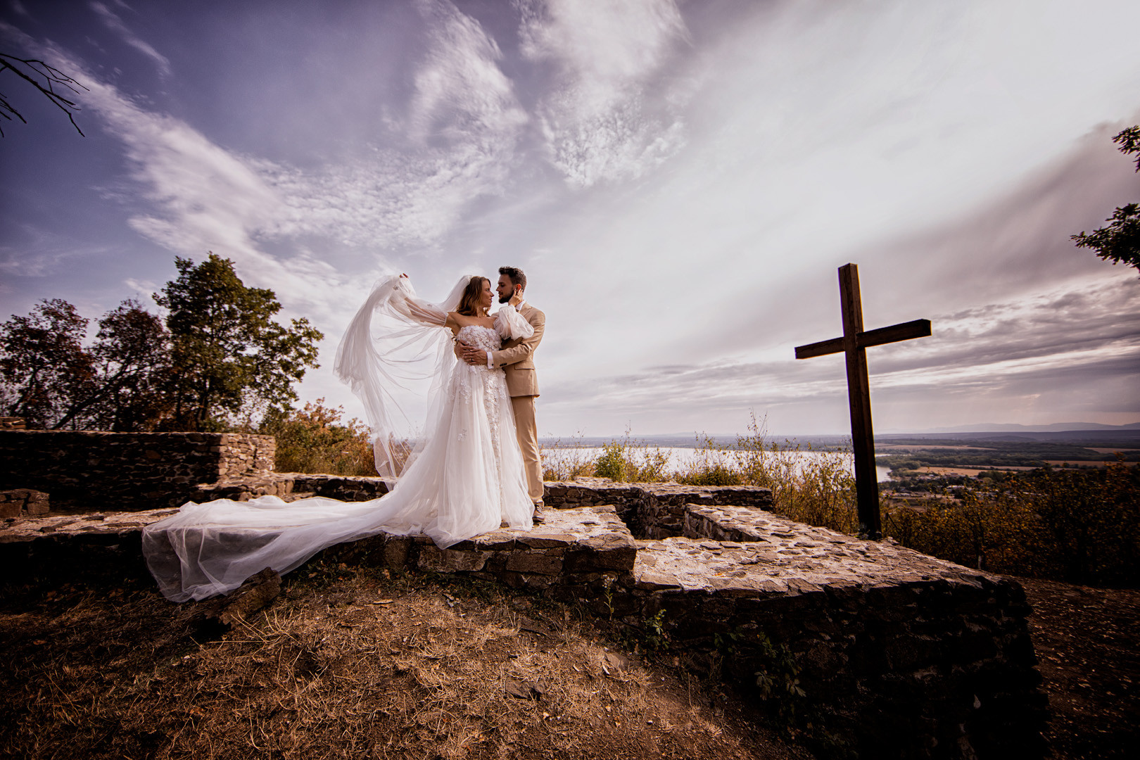 The beautiful wedding of Zuzka and Matúš - 0836.jpg