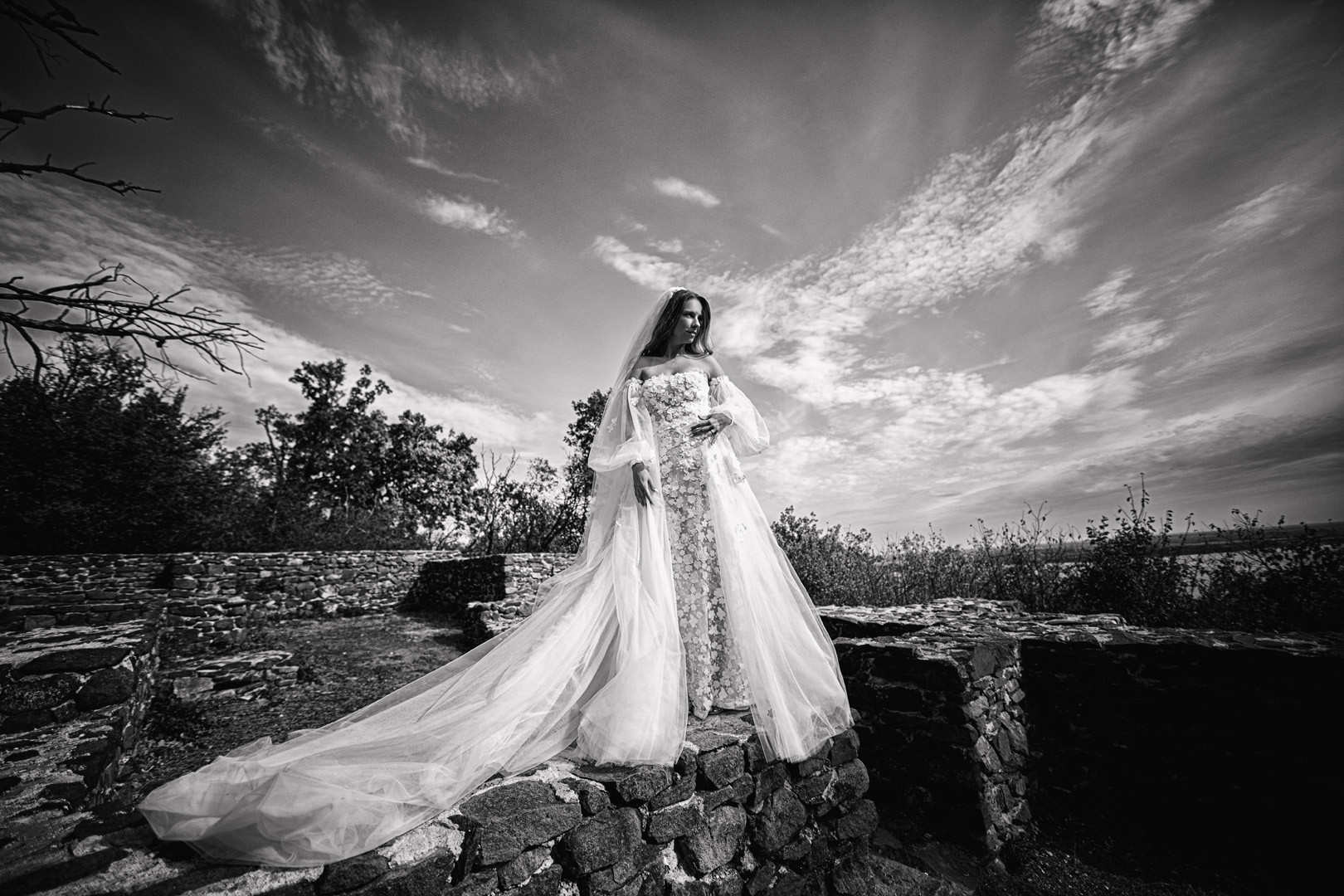 The beautiful wedding of Zuzka and Matúš - 0850.jpg