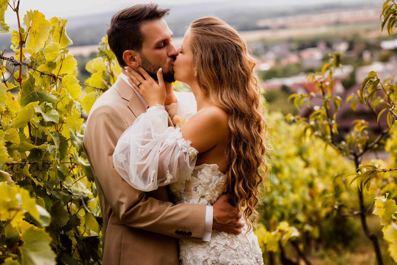 The beautiful wedding of Zuzka and Matúš - 0966.jpg