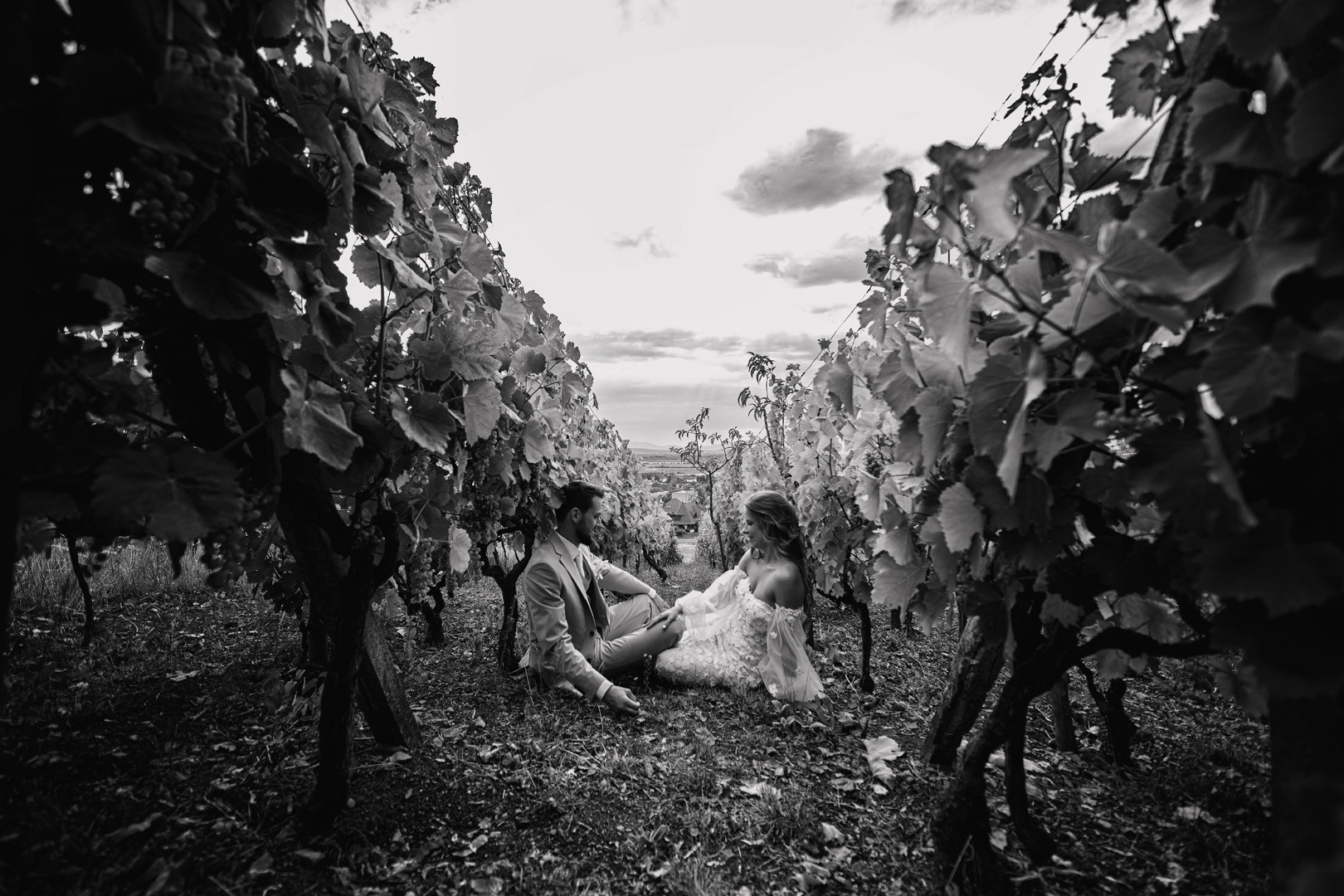 The beautiful wedding of Zuzka and Matúš - 1041.jpg