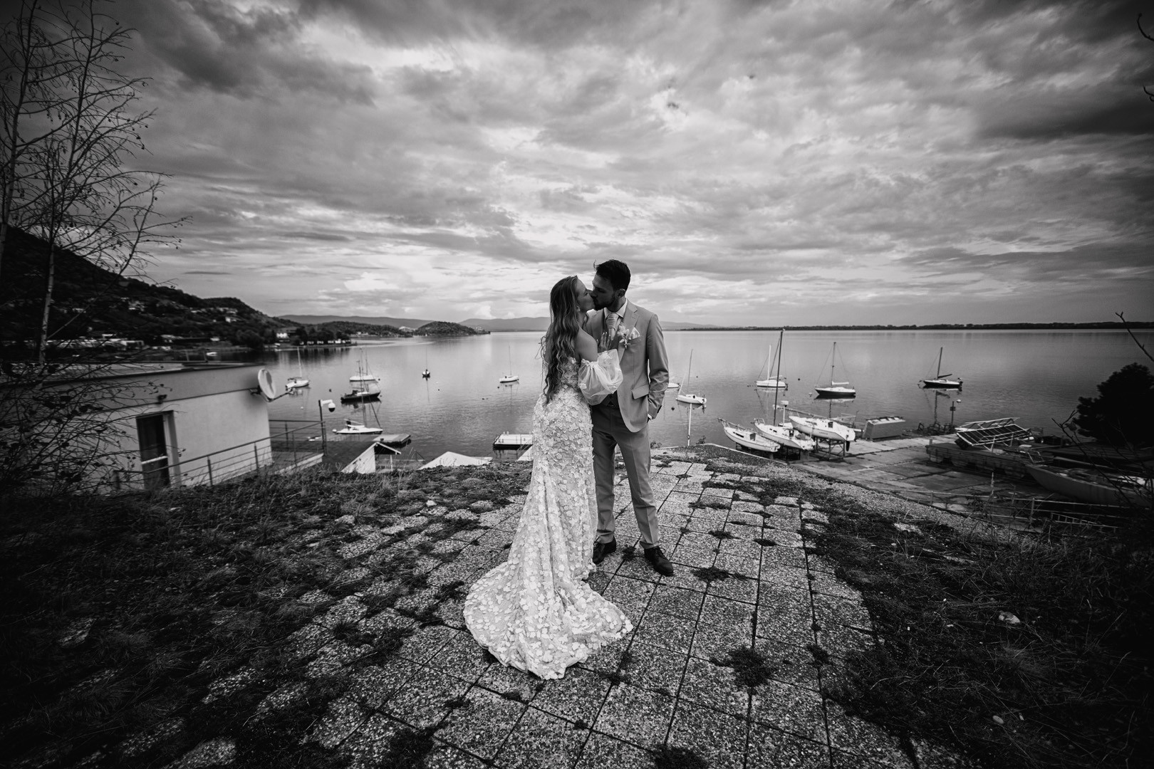 The beautiful wedding of Zuzka and Matúš - 1051.jpg