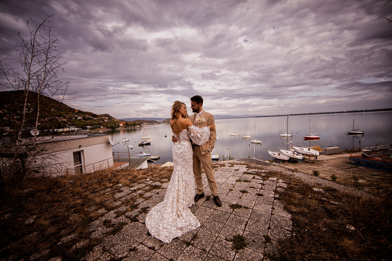 The beautiful wedding of Zuzka and Matúš - 1055.jpg