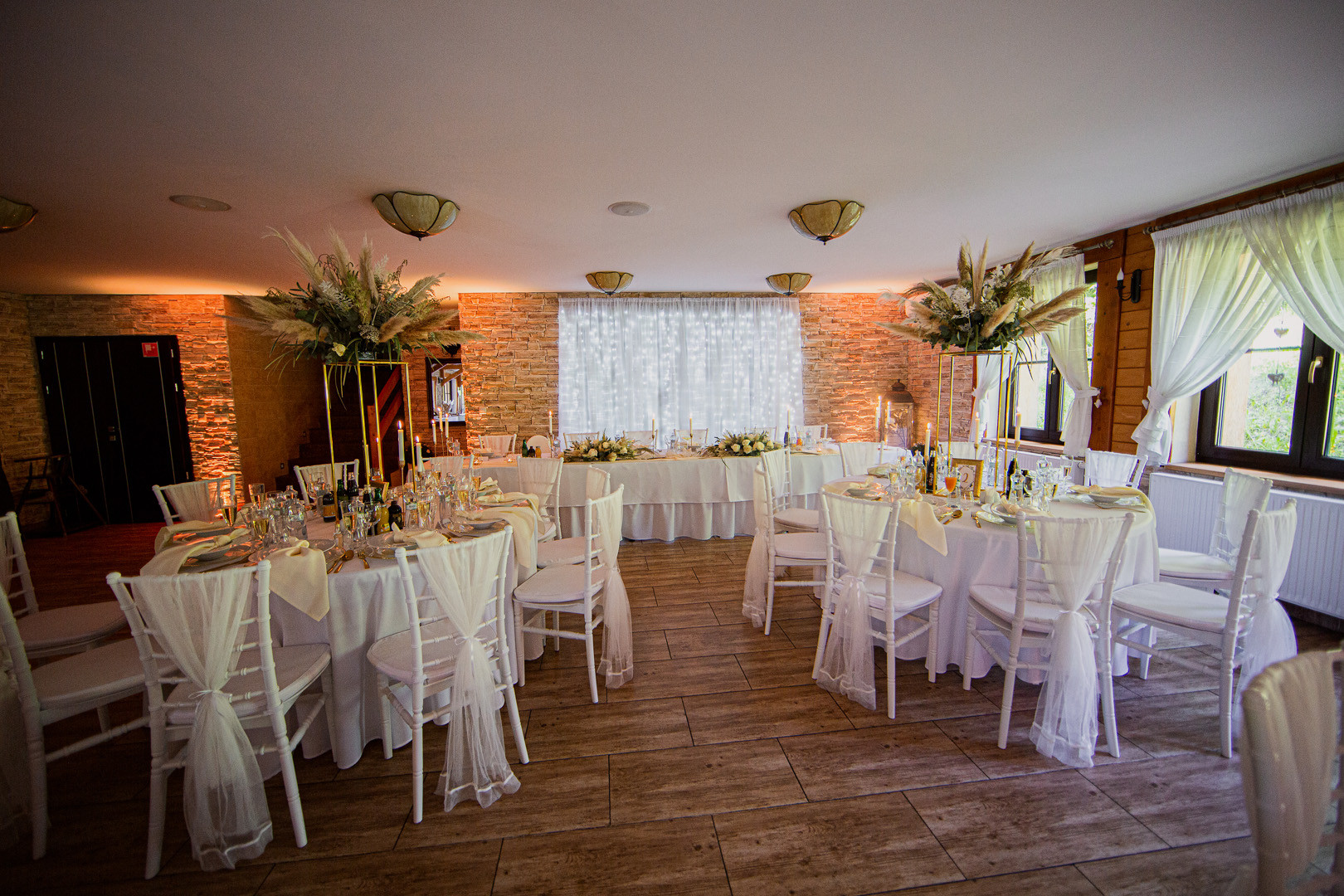 Photo from the wedding of Mirka and Radek - 0417.jpg