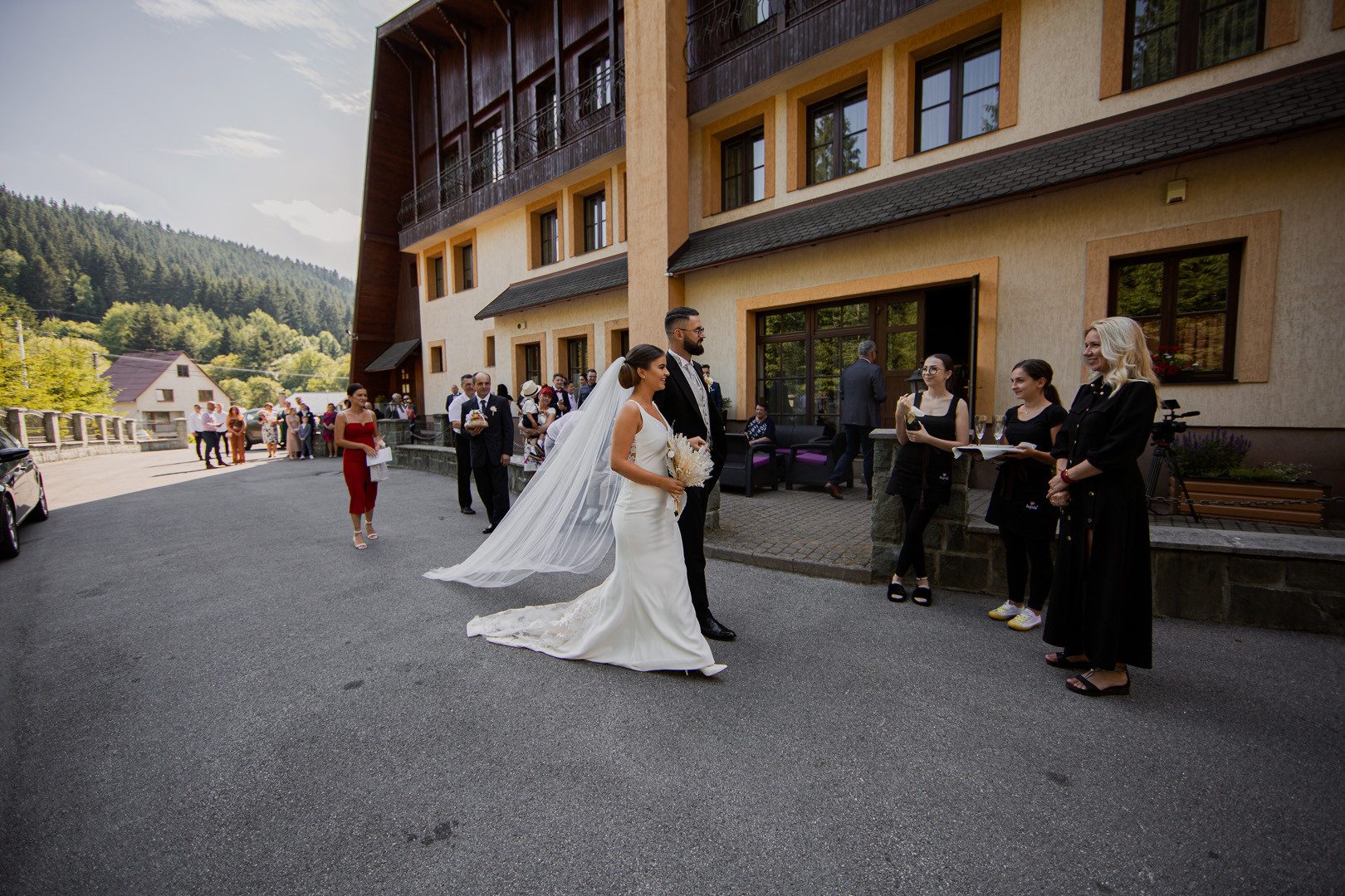 Photo from the wedding of Mirka and Radek - 0422.jpg