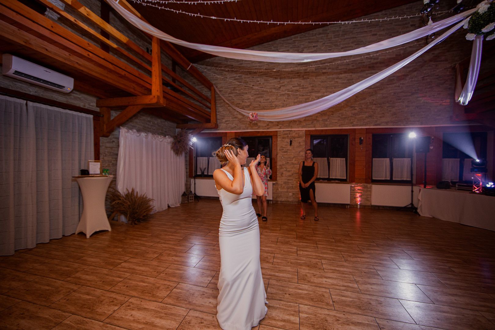Photo from the wedding of Mirka and Radek - 0682.jpg