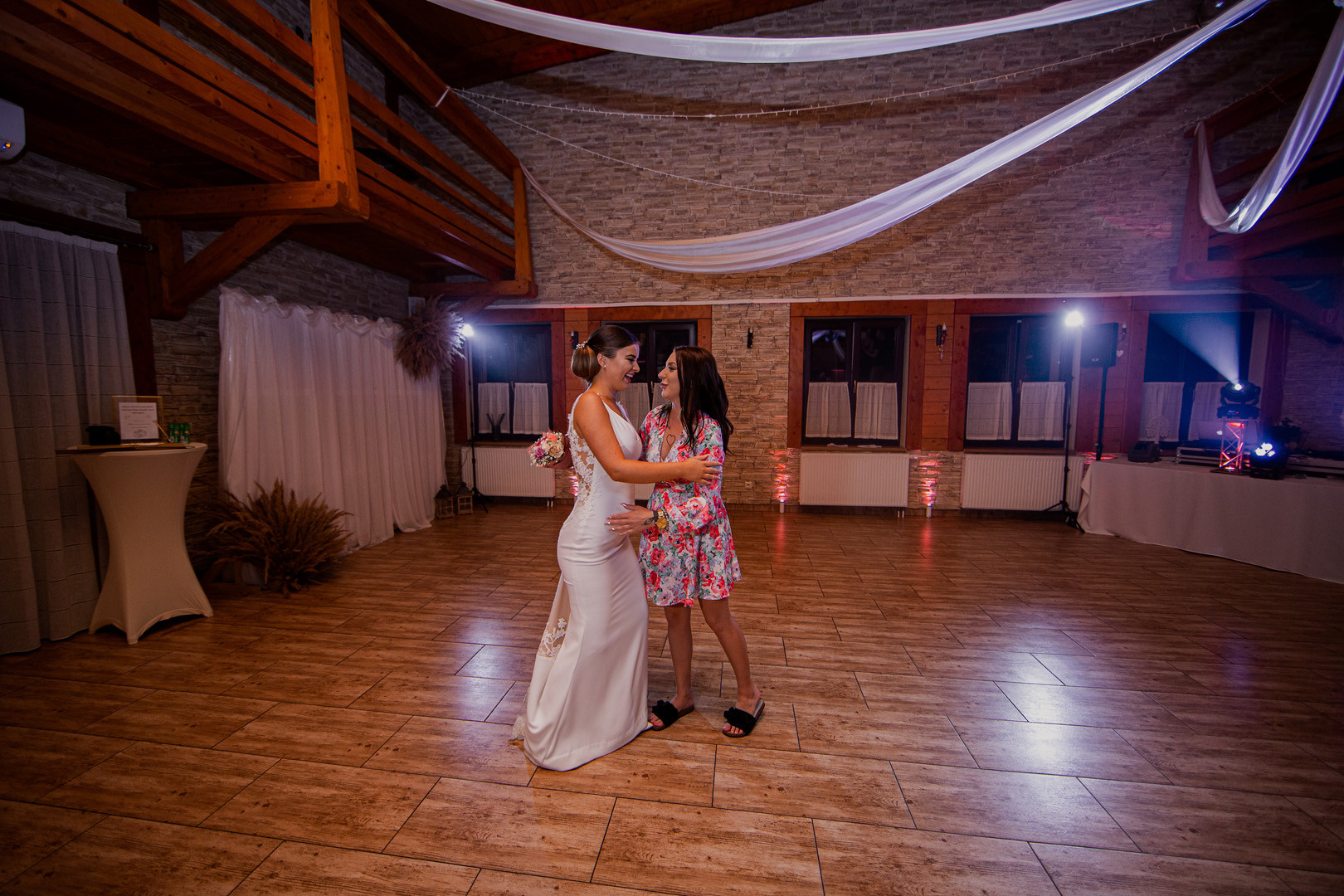 Photo from the wedding of Mirka and Radek - 0688.jpg