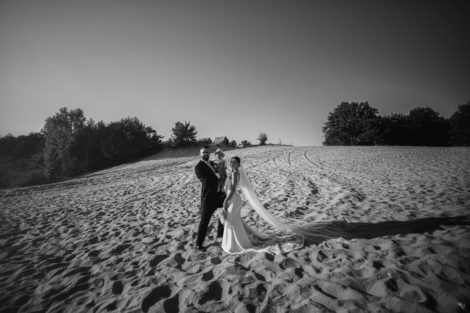 Photo from the wedding of Mirka and Radek - 0811.jpg